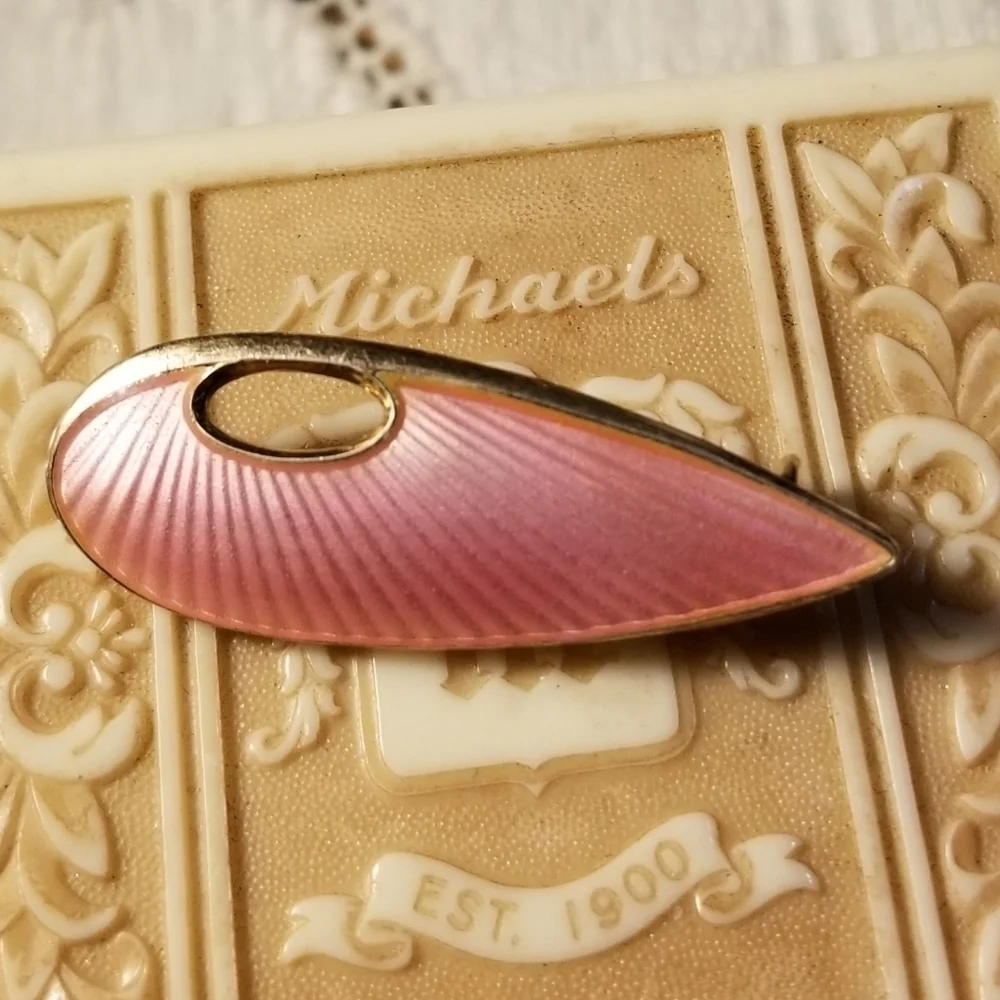 VINTAGE ivar holth sterling guilloche brooch - Picture 7 of 8
